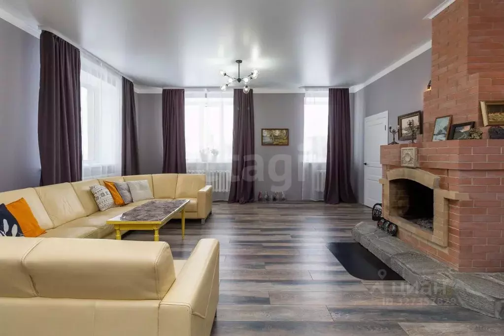 Дом в Тюменская область, Тюмень Казанская ул. (234 м) - Фото 0