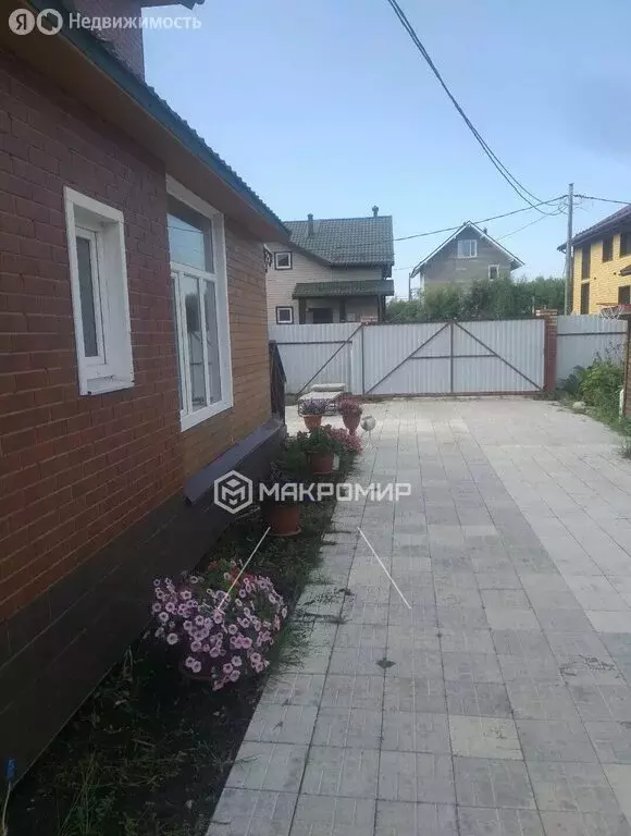 Дом в Архангельская область, Приморский муниципальный округ, Талажское ... - Фото 1