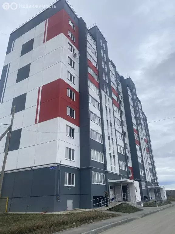 Квартира-студия: Чебаркуль, улица Крылова (28.6 м) - Фото 1