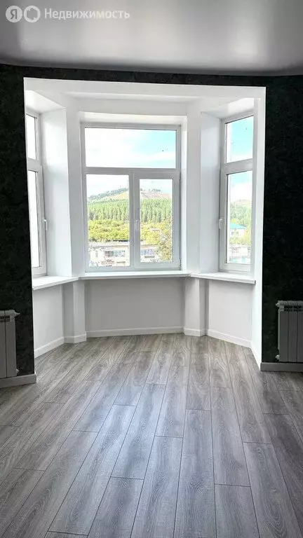 3-комнатная квартира: Октябрьский, улица Горького, 2 (85.7 м) - Фото 1