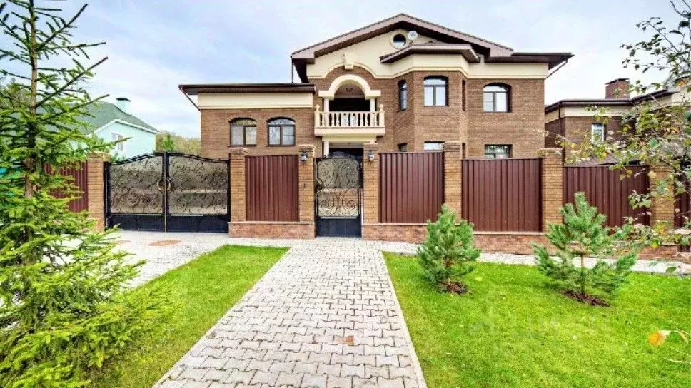 Коттедж в Московская область, Одинцовский городской округ, с. ... - Фото 1