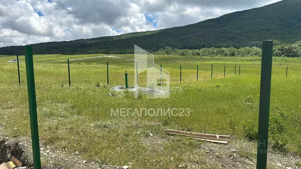 Участок в Краснодарский край, Геленджик городской округ, с. Кабардинка ... - Фото 0