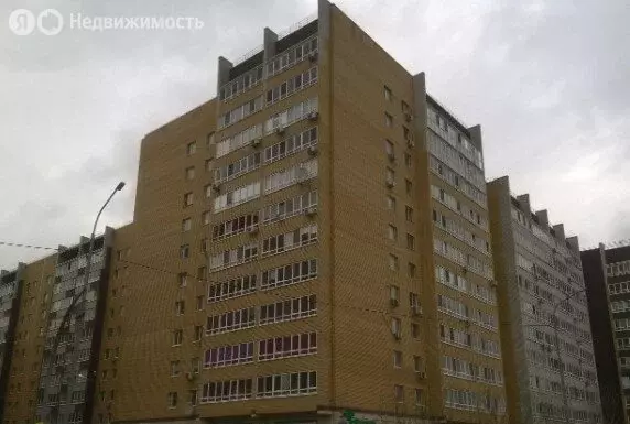 3-комнатная квартира: Тюмень, улица Ю.-Р.Г. Эрвье, 16 (78.3 м) - Фото 2