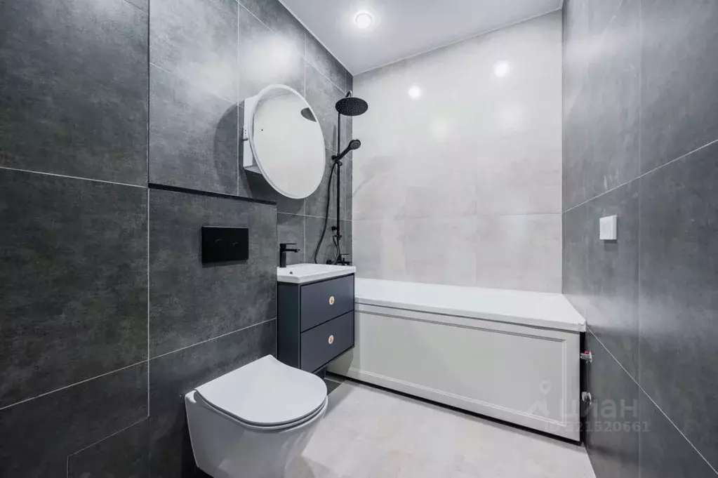 3-к кв. Свердловская область, Екатеринбург тракт Сибирский, 24Д (77.0 ... - Фото 0