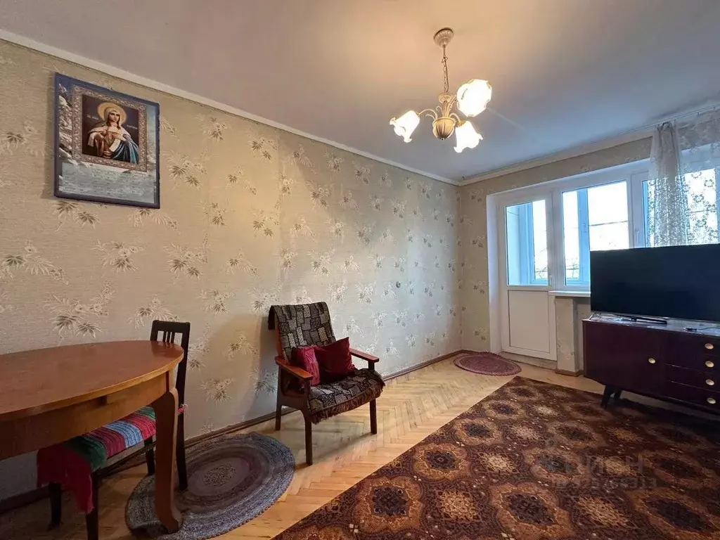 3-к кв. Краснодарский край, Краснодар Ставропольская ул. (50.2 м) - Фото 1