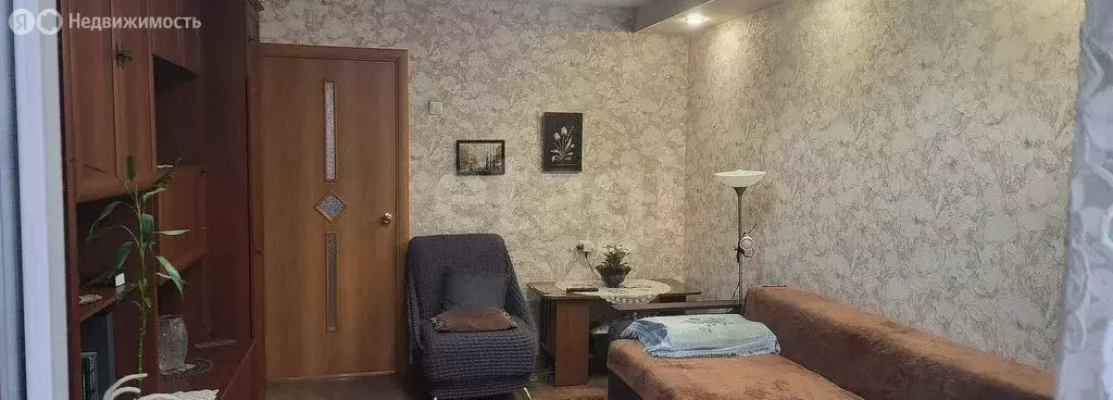 3-комнатная квартира: Новосибирск, Тенистая улица, 19 (59.5 м) - Фото 0