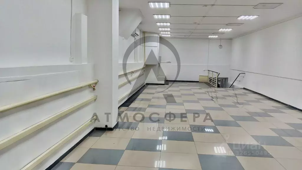 Торговая площадь в Краснодарский край, Апшеронск ул. Ворошилова (2425 ... - Фото 2