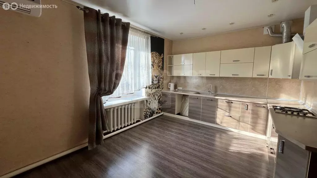 Дом в посёлок Саракташ, улица Мира, 219кв1 (178.8 м) - Фото 2