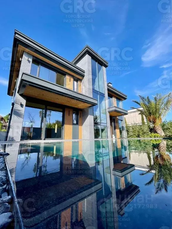 Дом в Краснодарский край, Сочи Сириус пгт, ул. Веселая (300 м) - Фото 1