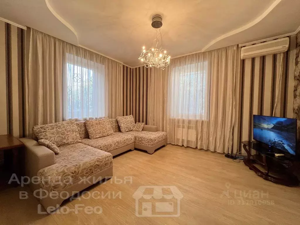2-к кв. Крым, Феодосия ул. Красноармейская, 12 (45.0 м) - Фото 0