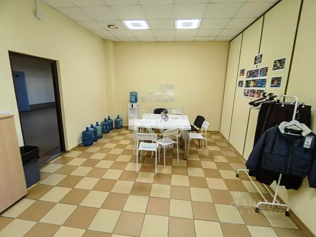 Помещение свободного назначения в Свердловская область, Екатеринбург ... - Фото 1