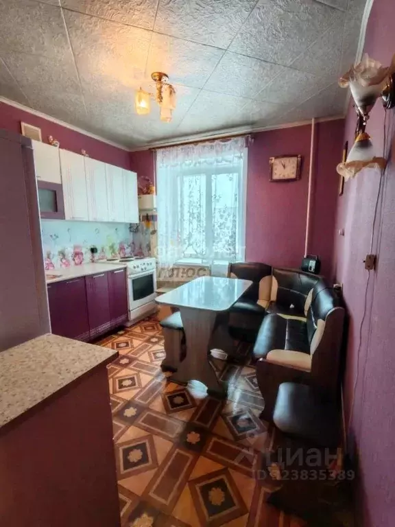 3-к кв. Новосибирская область, Новосибирск ул. Маяковского, 17 (61.7 ... - Фото 0