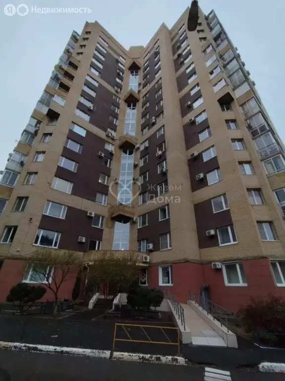 2-комнатная квартира: Волгоград, Шекснинская улица, 42 (68 м) - Фото 2