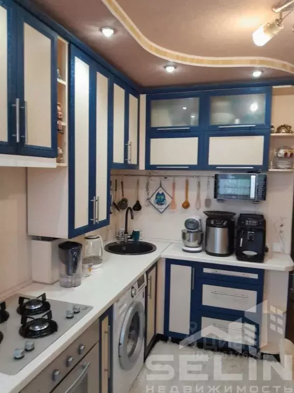 2-к кв. Крым, Красноперекопск 8-й мкр, 1 (43.4 м) - Фото 1