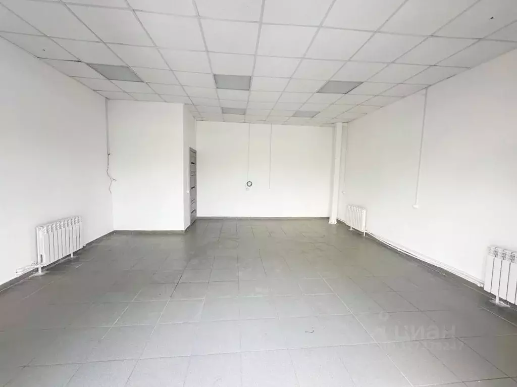 Помещение свободного назначения в Башкортостан, Иглинский район, с. ... - Фото 1