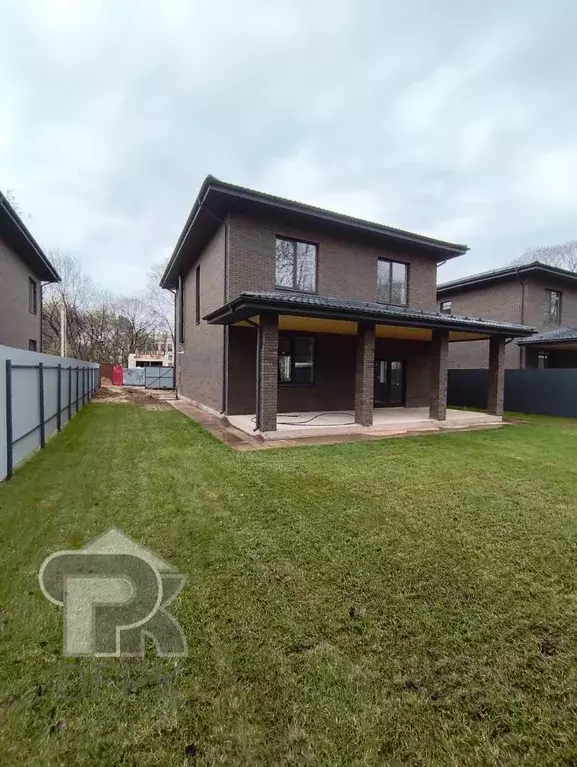 Дом в Москва пос. Ухтомский,  (220 м) - Фото 1