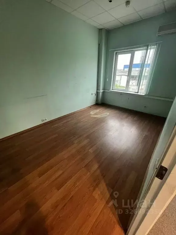 Помещение свободного назначения в Санкт-Петербург просп. Юрия ... - Фото 2