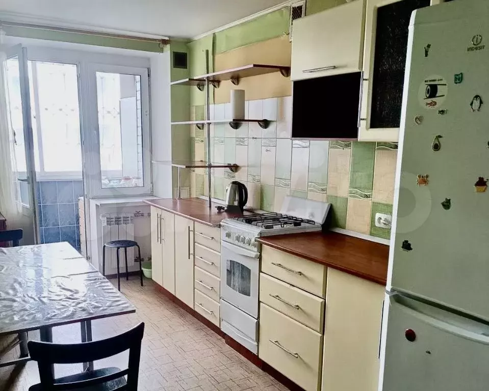 1-к. квартира, 40 м, 2/9 эт. - Фото 0