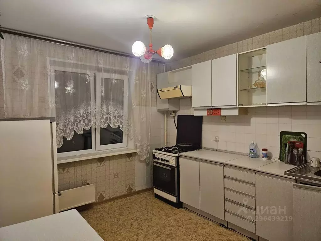 3-к кв. Нижегородская область, Арзамас Зеленая ул., 14к1 (70.0 м) - Фото 0