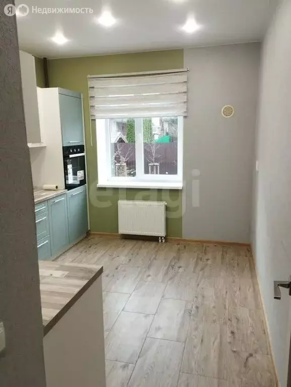 2-комнатная квартира: Калининград, улица Сержанта Мишина, 68А (52 м) - Фото 1
