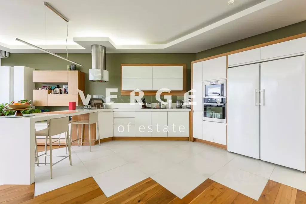 3-к кв. Москва Нежинская ул., 1к2 (130.0 м) - Фото 1