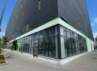 Продажа углового помещения 225.6 м - Фото 0