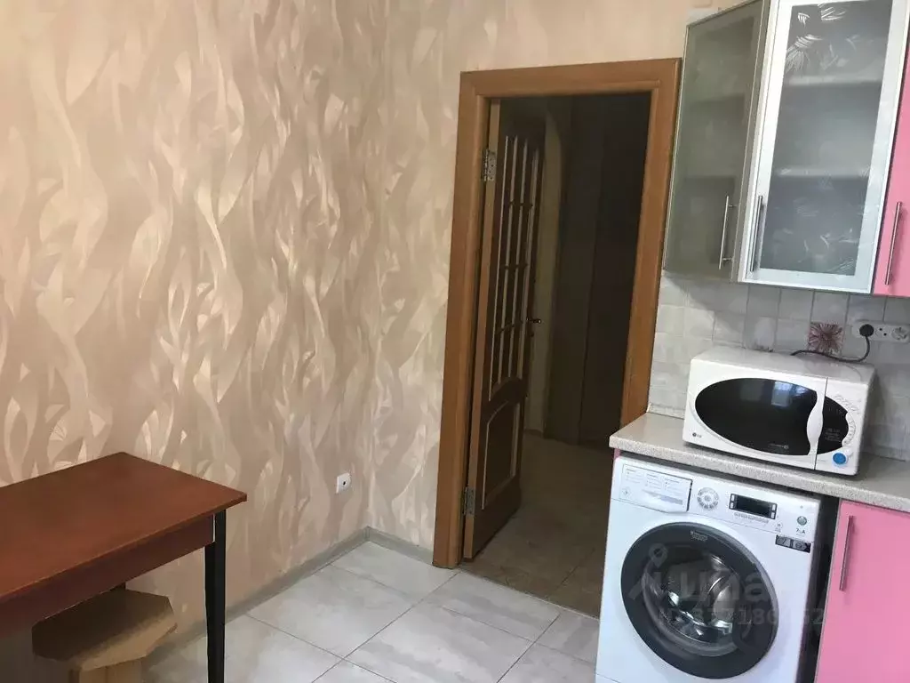 2-к кв. Смоленская область, Смоленск ул. Багратиона, 7 (53.0 м) - Фото 1