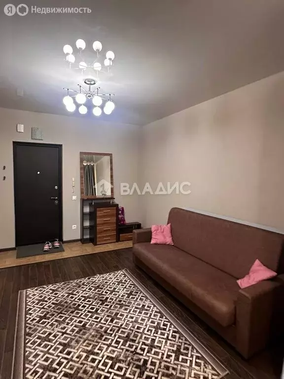 1-комнатная квартира: Иркутск, улица Левитана, 18 (48 м) - Фото 1