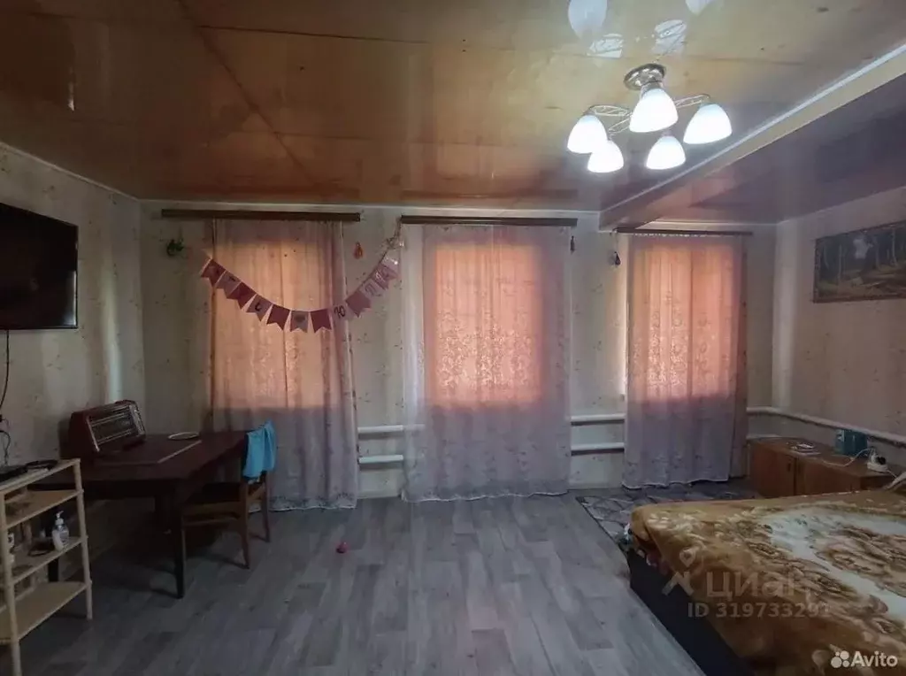 Дом в Ростовская область, Гуково Виноградная ул. (84 м) - Фото 0