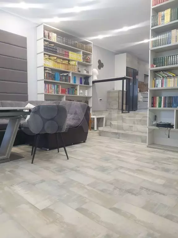 Дом 299 м на участке 3 сот. - Фото 1