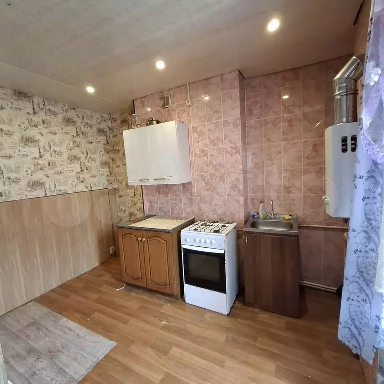 2-к. квартира, 42 м, 1/3 эт. - Фото 1