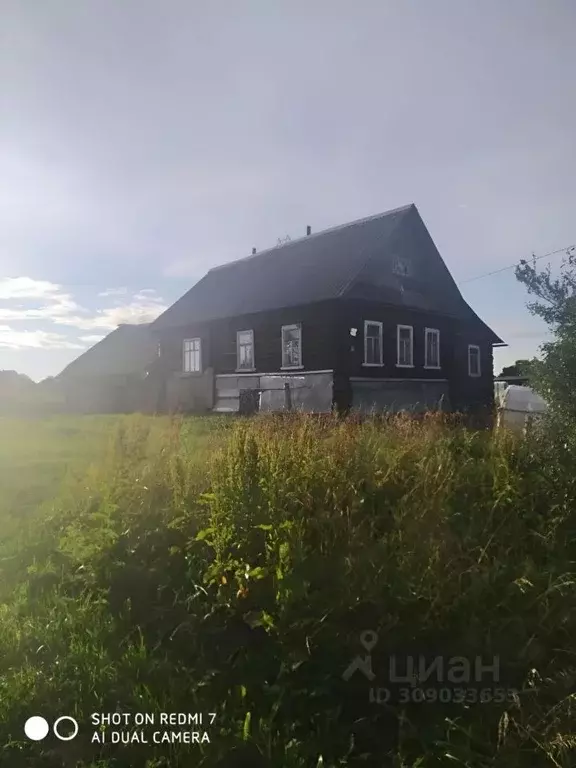 Дом в Новгородская область, Старорусский район, Ивановское с/пос, д. ... - Фото 0