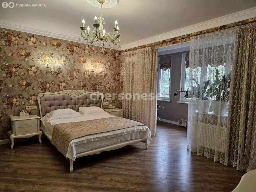 4-комнатная квартира: Севастополь, улица Тараса Шевченко, 20 (150 м) - Фото 1