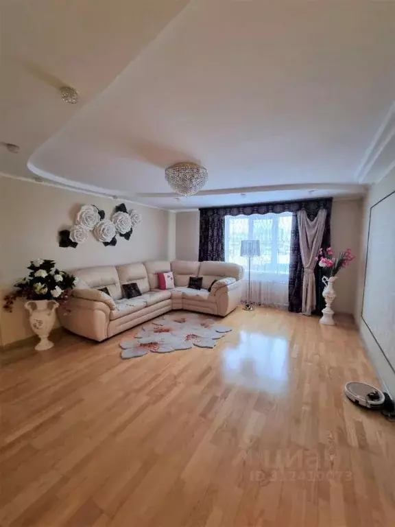 3-к кв. Башкортостан, Уфа ул. Маршала Жукова, 20 (82.4 м) - Фото 0