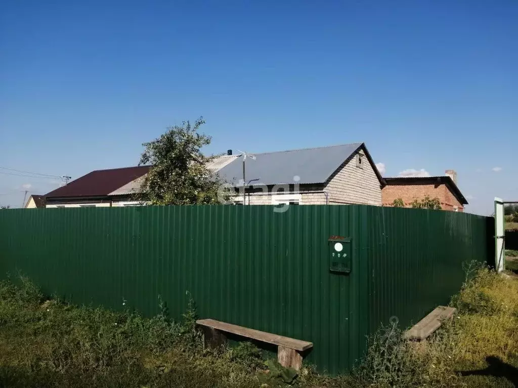 Таунхаус в Башкортостан, Стерлитамакский район, Наумовский сельсовет, ... - Фото 1