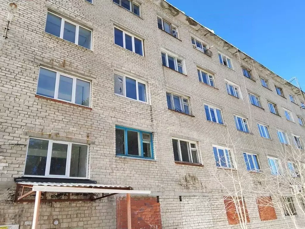 Комната Свердловская область, Рефтинский пгт ул. Гагарина, 13А - Фото 1