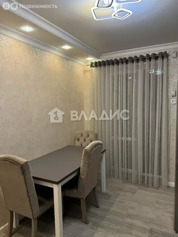 1-комнатная квартира: Калининград, улица Зои Космодемьянской, 10 (36 ... - Фото 1