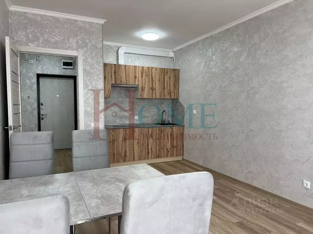 3-к кв. Новосибирская область, Новосибирск ул. Коминтерна, 120 (81.0 ... - Фото 0