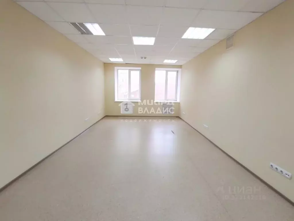 Офис в Омская область, Омск ул. Щербанева, 25 (33 м) - Фото 1