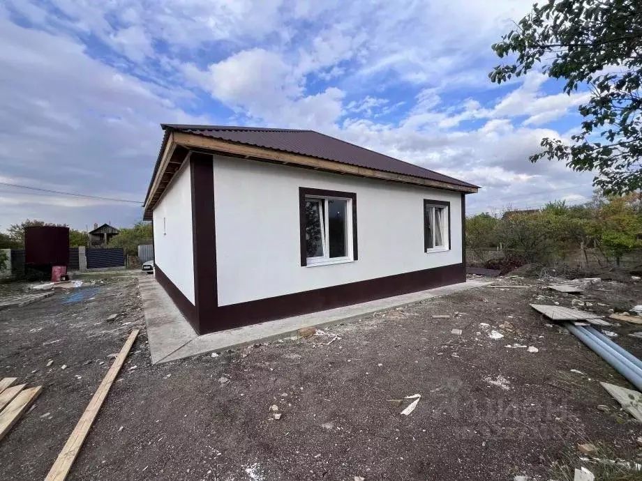 Дом в Крым, Симферопольский район, с. Трудовое ул. Зеленая (125 м) - Фото 0