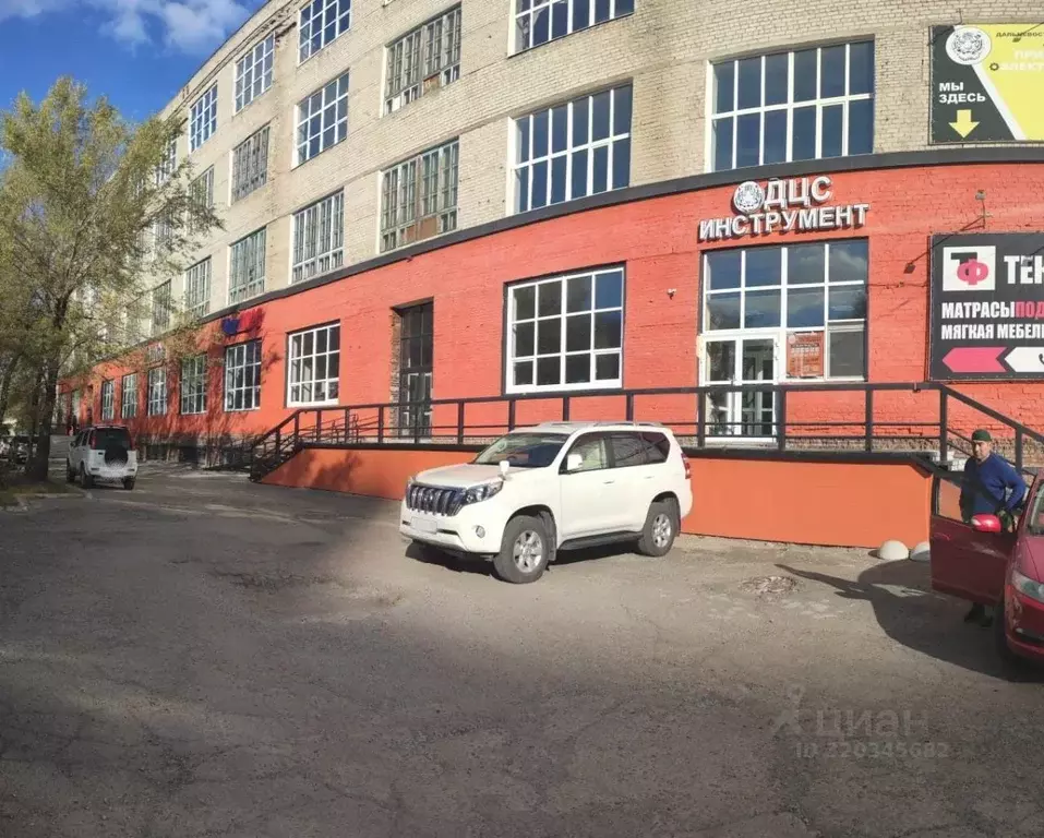 Торговая площадь в Хабаровский край, Хабаровск Краснореченская ул., 94 ... - Фото 1