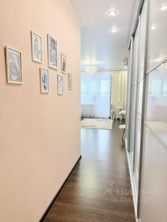 Студия Ханты-Мансийский АО, Нефтеюганск 17-й мкр, 3/1 (37.7 м) - Фото 1