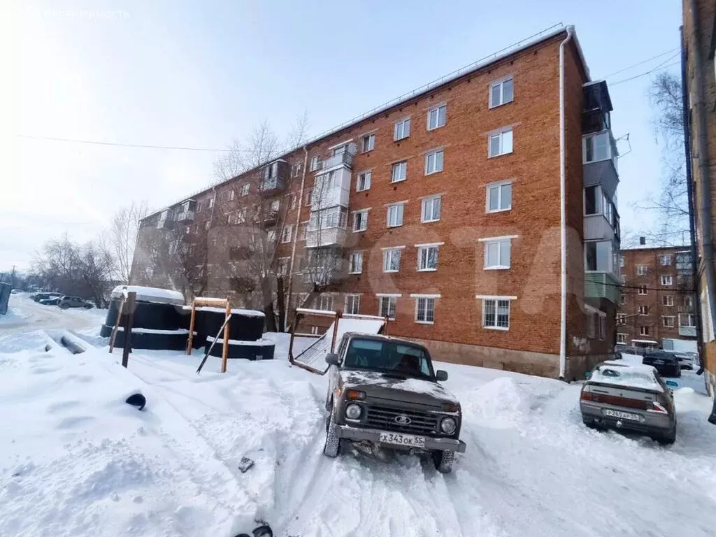 2-комнатная квартира: Омск, улица Карпинского, 28 (39.9 м) - Фото 1