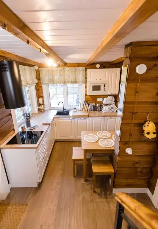 Дом в Ленинградская область, Лодейнопольский район, Янегское с/пос, ... - Фото 2