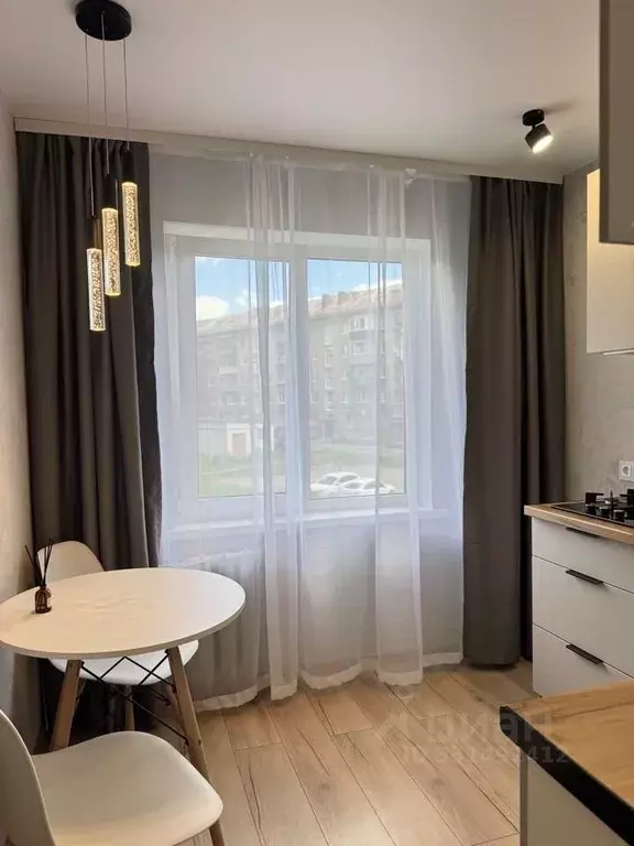 2-к кв. Вологодская область, Череповец Парковая ул., 8 (45.0 м) - Фото 1