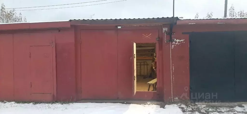 Гараж в Кировская область, Киров ул. Ленина, 130А (18.0 м) - Фото 0