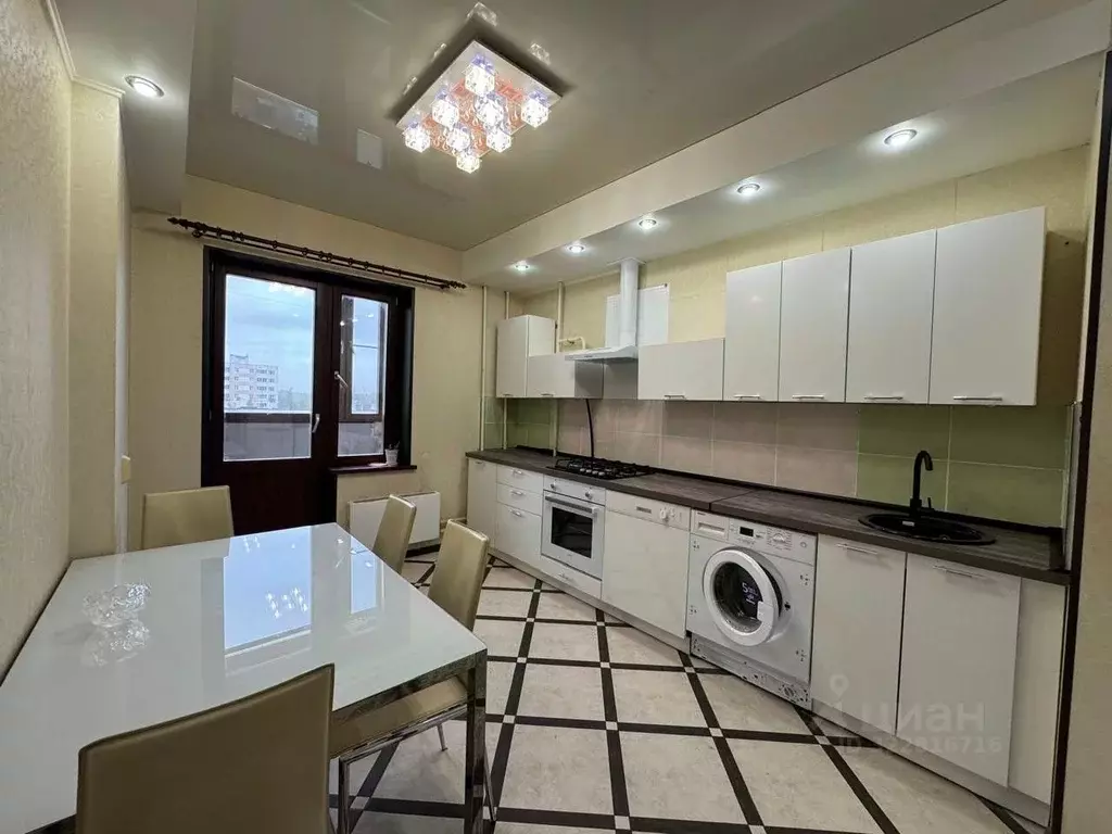 3-к кв. Ленинградская область, Колтуши Всеволожский район, ул. ... - Фото 2