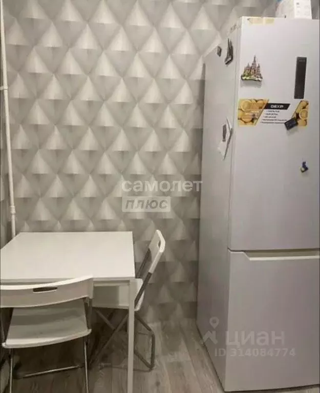1-к кв. Башкортостан, Уфа ул. имени Фронтовых Бригад, 34А (30.0 м) - Фото 1
