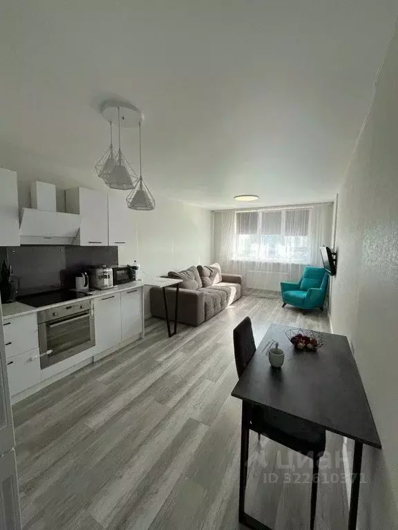 2-к кв. Свердловская область, Екатеринбург ул. Лыжников, 3 (51.2 м) - Фото 0