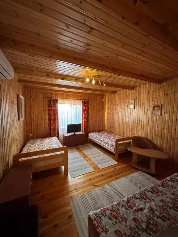 Дом в Крым, Феодосия городской округ, Орджоникидзе пгт ул. Семашко, 11 ... - Фото 0